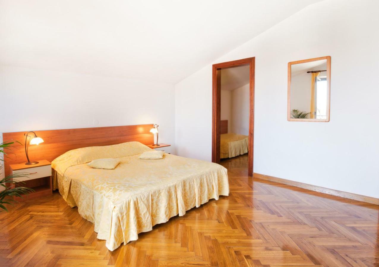 Villa Sveta Eufemija - Bed And Breakfast Rovinj Exterior photo